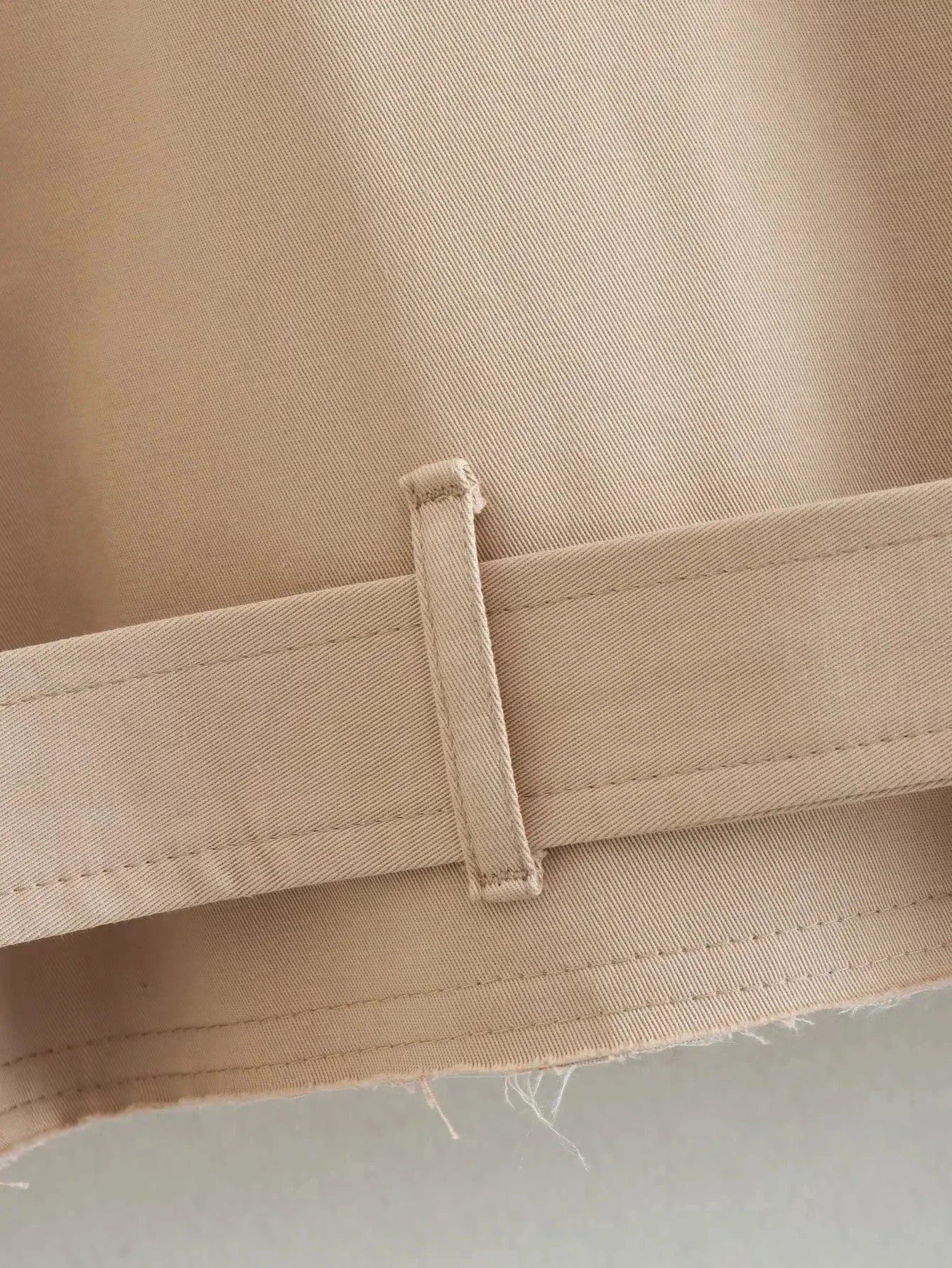 Women’s Cropped Double-Breasted Trench Jacket with Belt – Vintage Streetwear Style