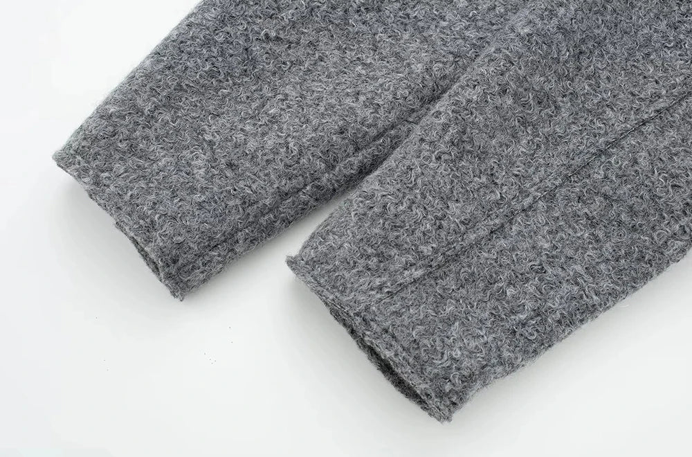 Women’s Cropped Jacket with Front Zipper and Patch Pockets