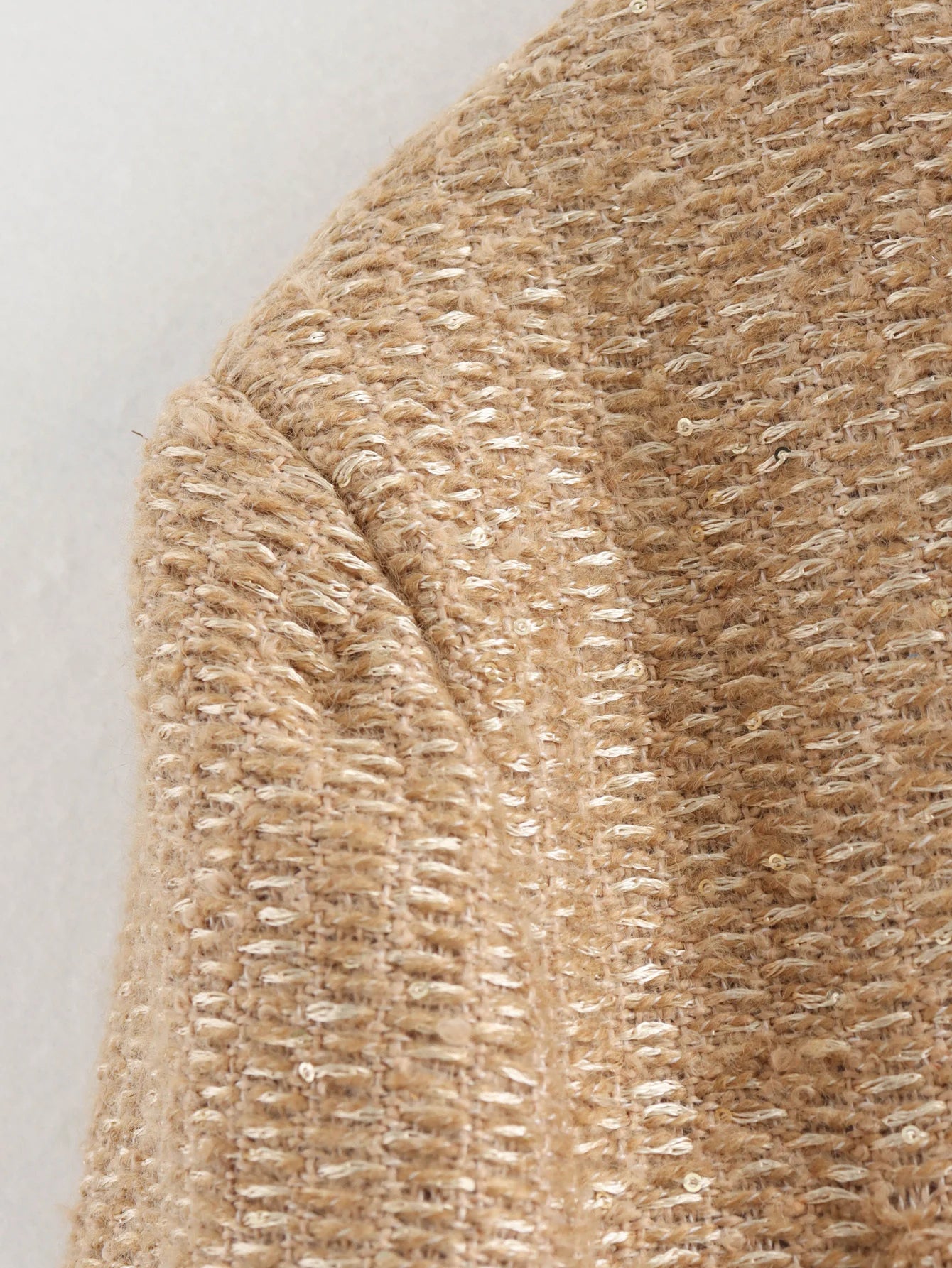 Women’s Tweed Wool-Blend Jacket with Front Buttons